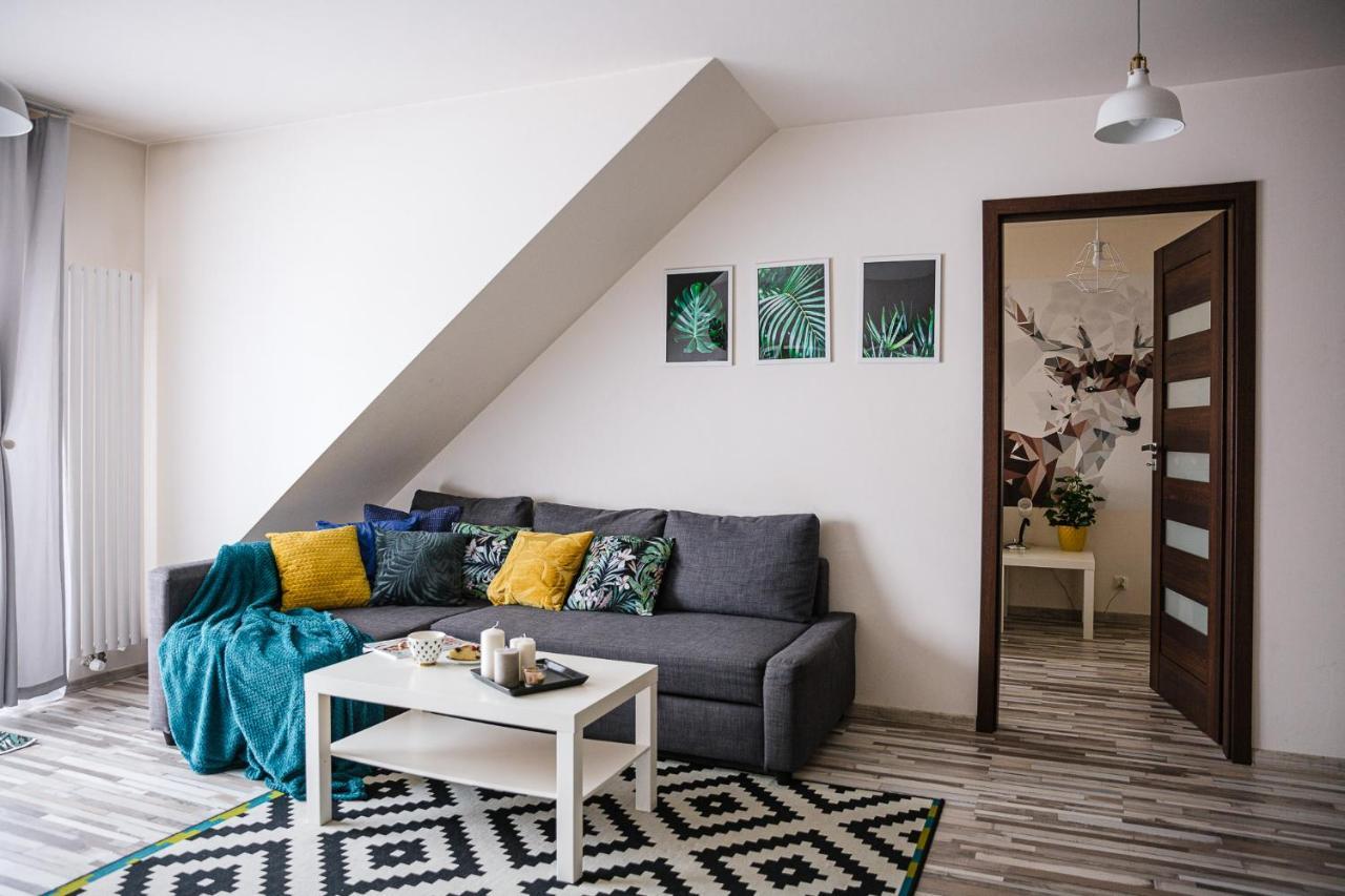 Apartament W Centrum Ustrzyki Dolne Exterior foto